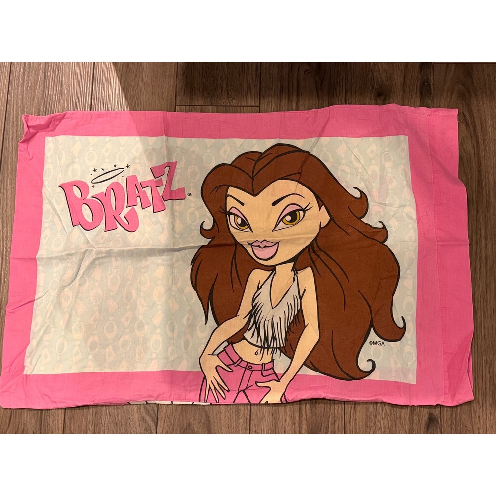 Vintage Bratz Doll Bedding Lot 2 Standard Pillowcases Twin Fitted Sheet Y2K